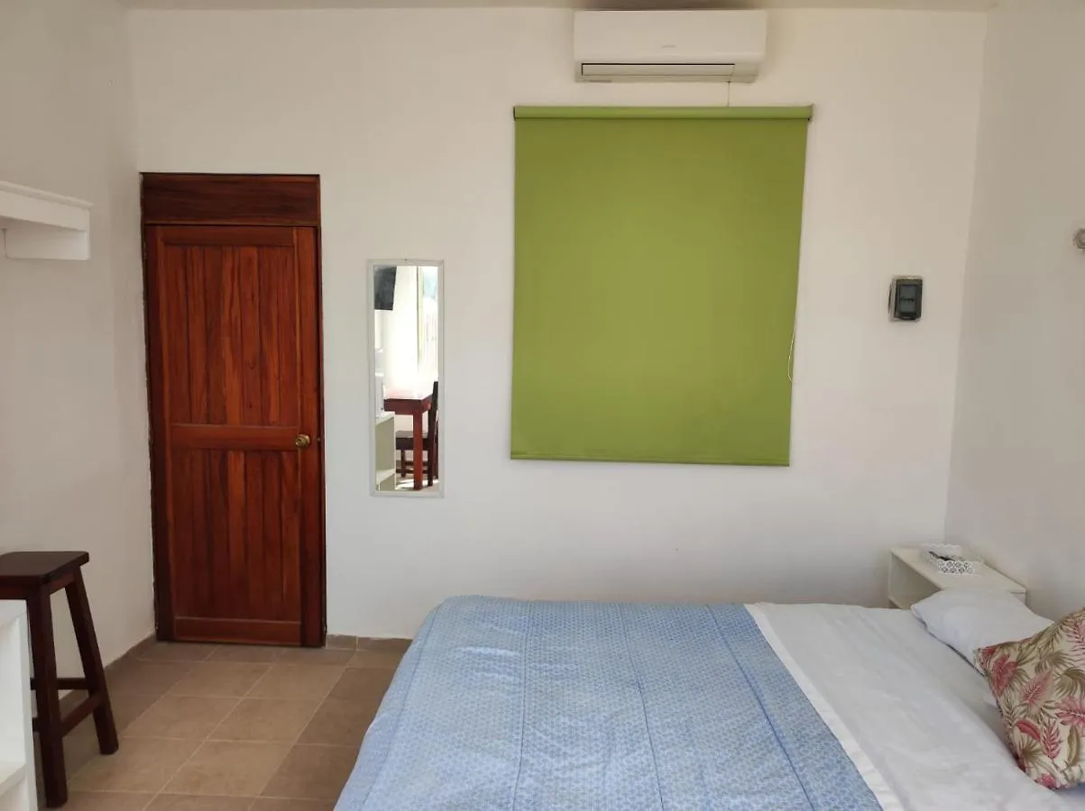 Squalo'S Place Hotel Isla Holbox