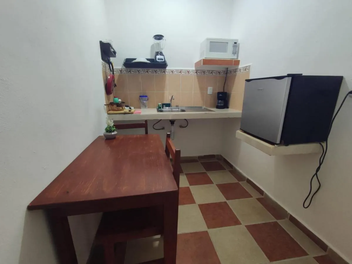 Squalo'S Place Hotel Isla Holbox Mexico