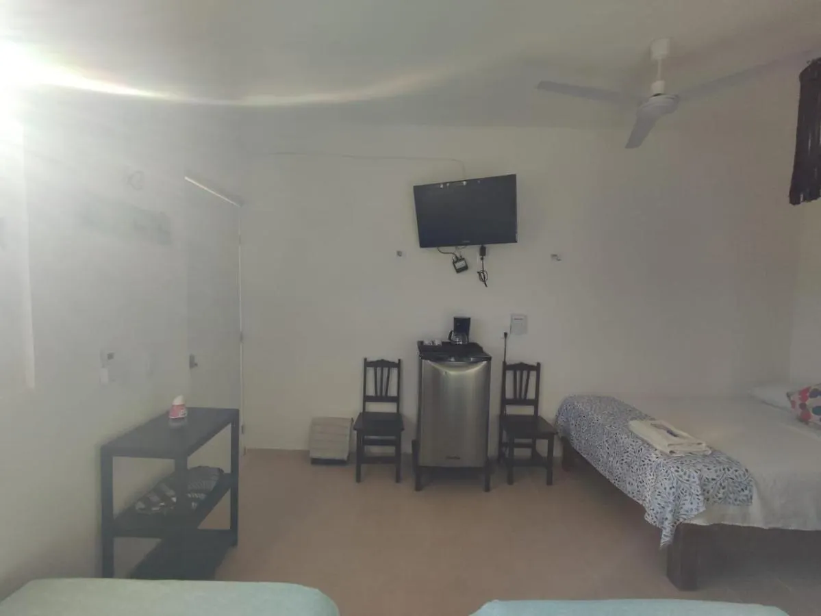 ****  Squalo'S Place Hotel Isla Holbox Mexico