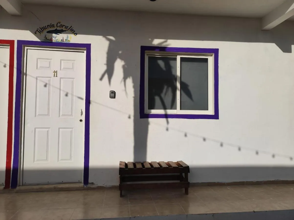 Squalo'S Place Hotel Isla Holbox Mexico