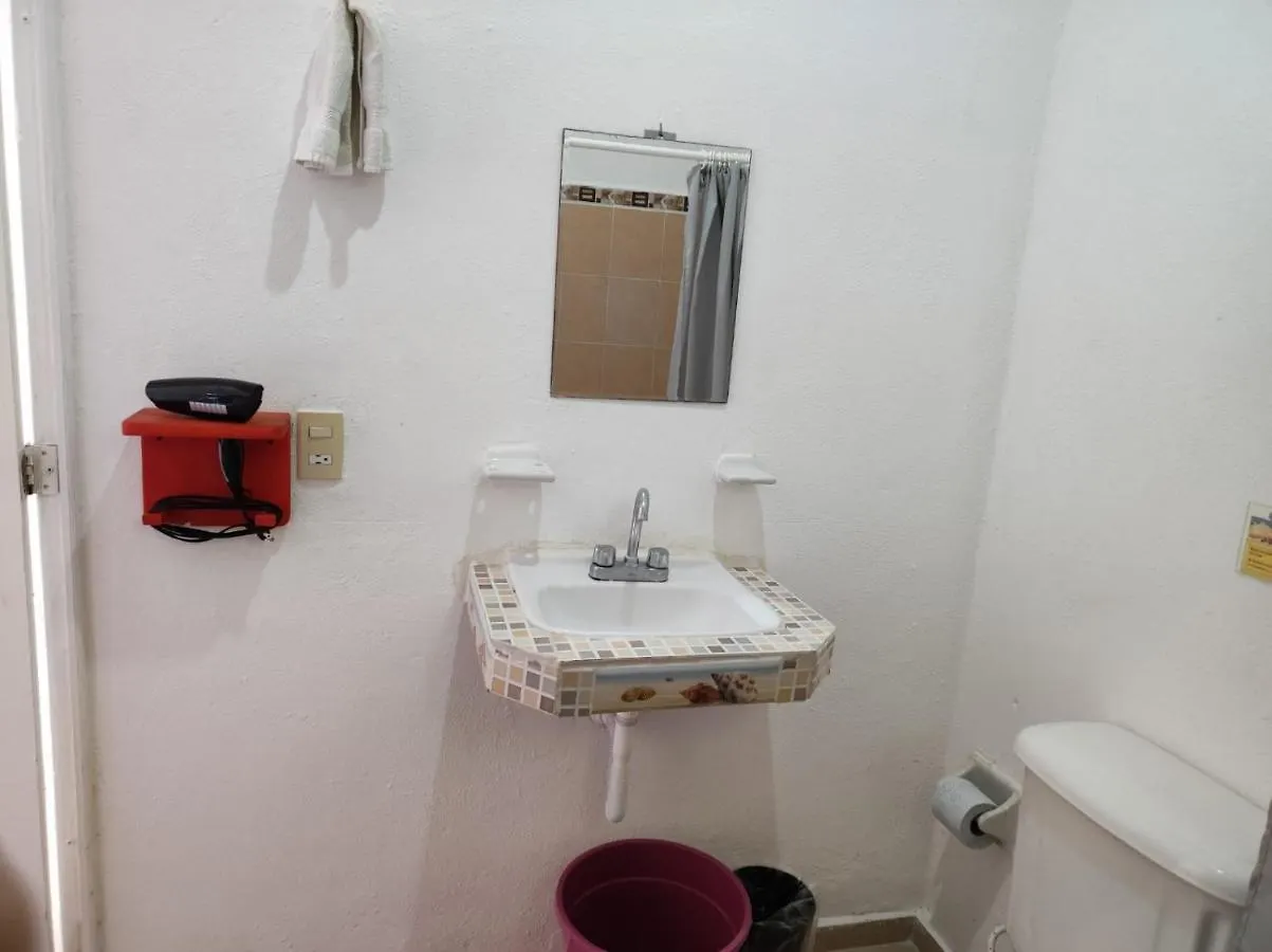 ****  Squalo'S Place Hotel Isla Holbox Mexico