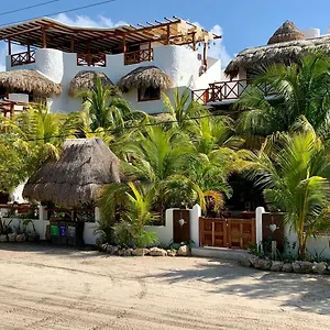 מלון El Corazon Boutique - Adults Only With Club Pass Included
